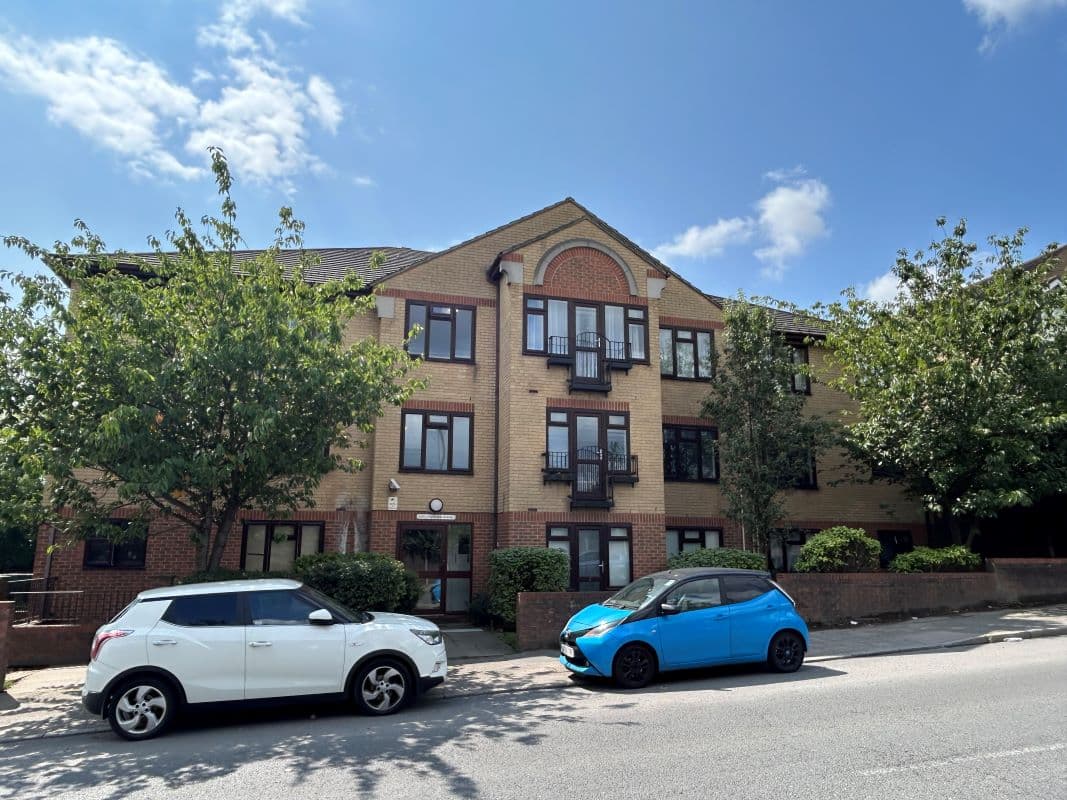 Vacant One Bedroom Second Floor Flat