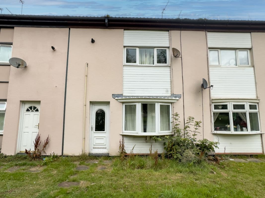 Well Presented Two Bed Terrace