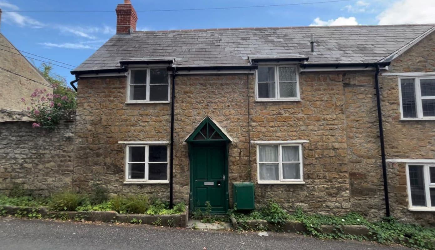 Two Bedroom Vacant End of Terrace Cottage