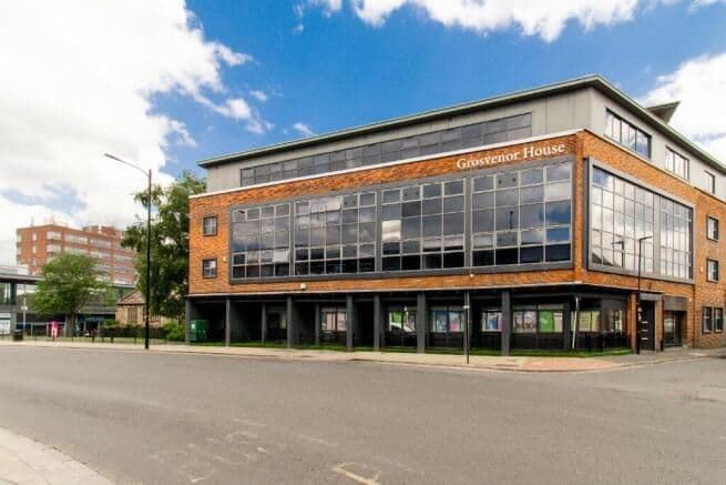 ONE BED APARTMENT IN THE CENTRE OF WAKEFIELD