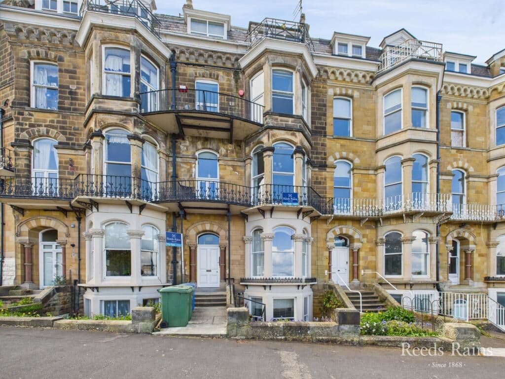 Two bedroom ground floor apartment on Esplanade within Scarborough.