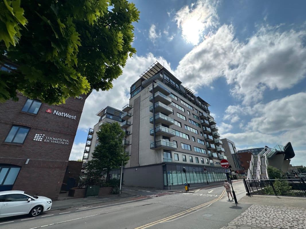 1 Bedroom Leasehold Apartment in Witham Wharf