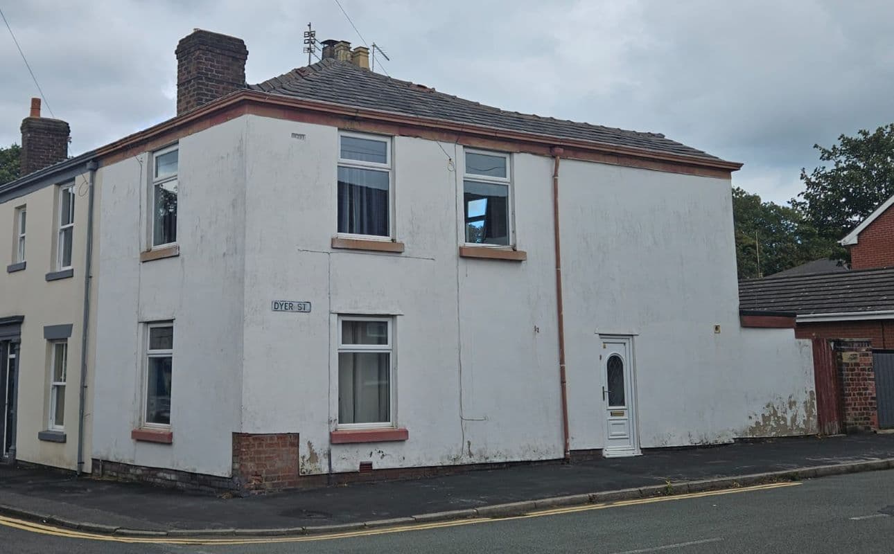 End of Terrace Property in Kirkham