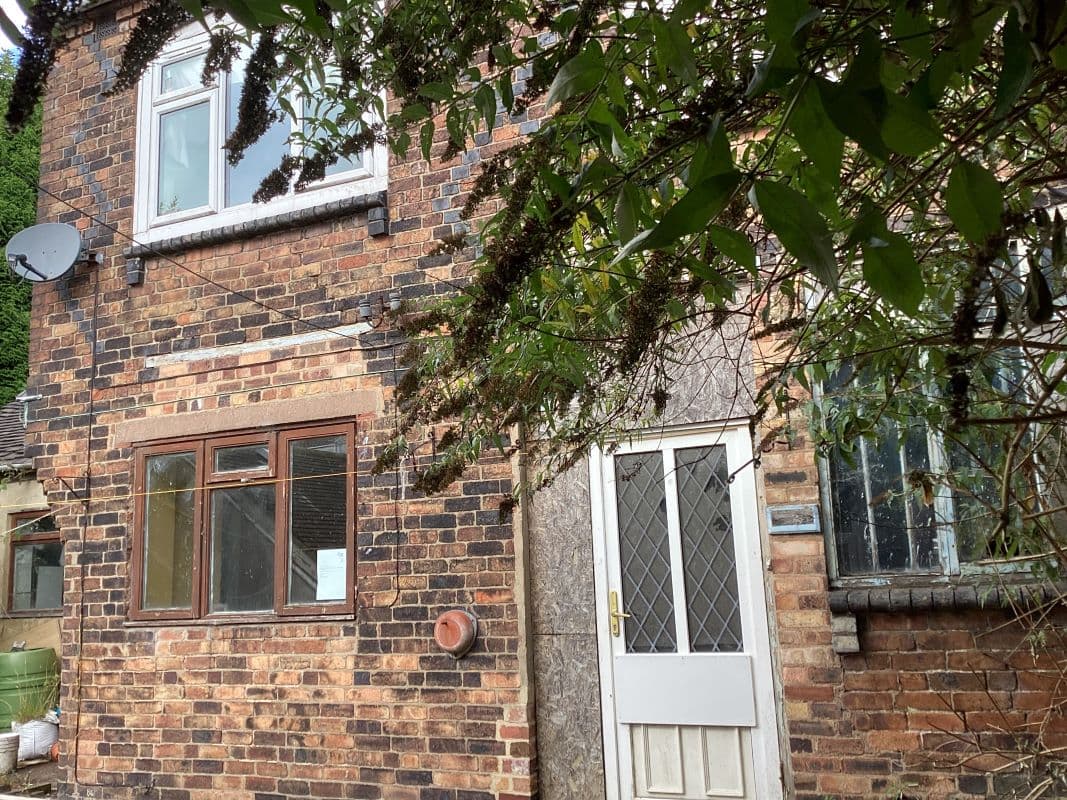 Detached Property for Refurbishment