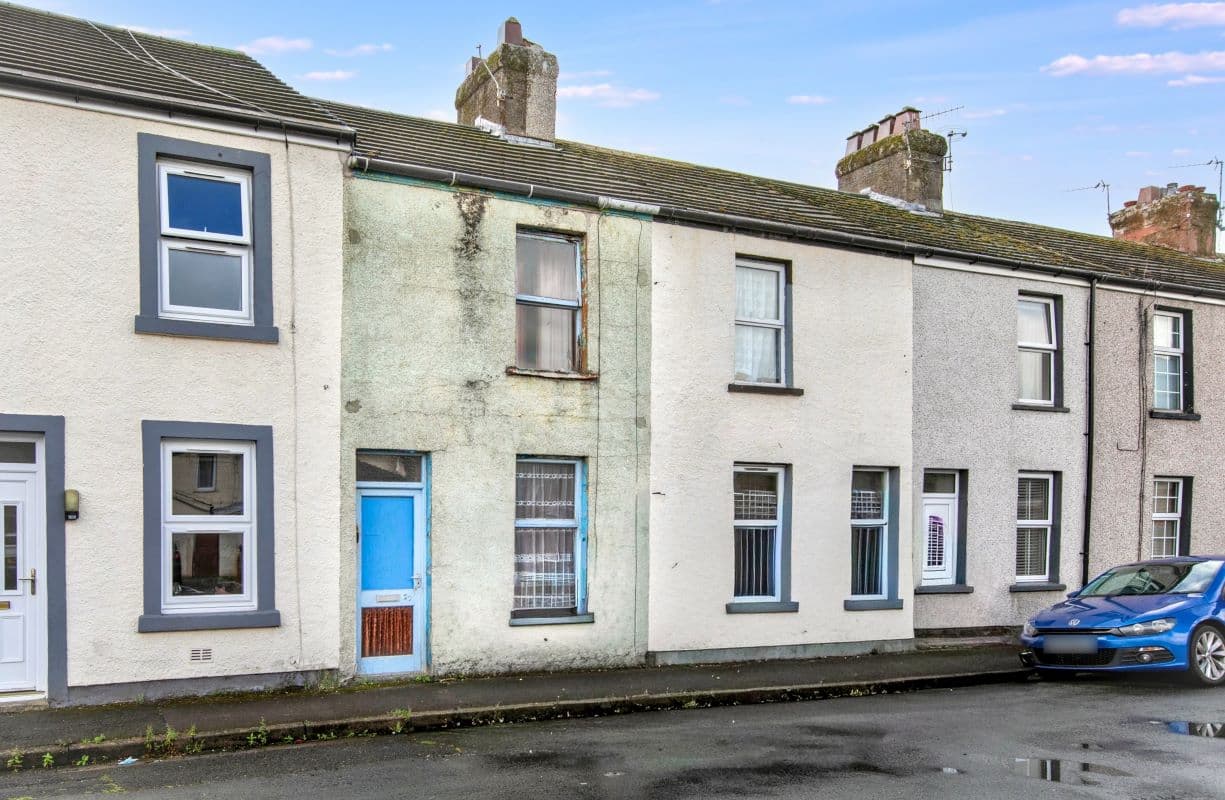 Two Bedroom Mid Terrace House