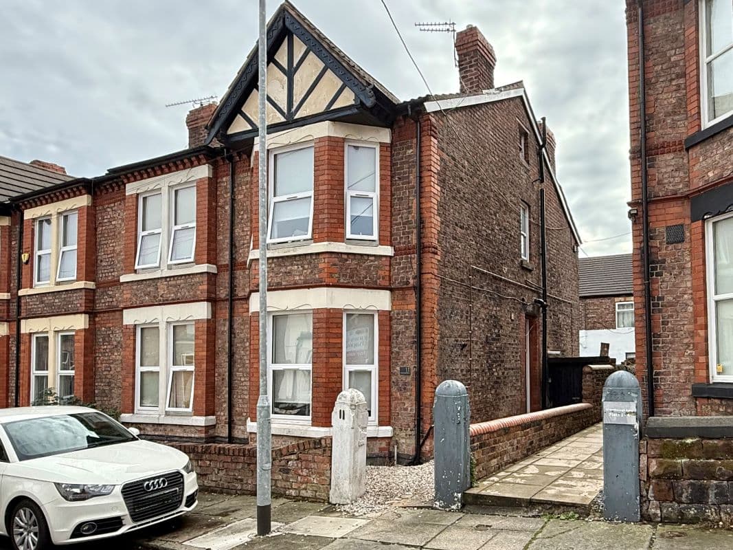 6 Bedroom HMO Investment Property