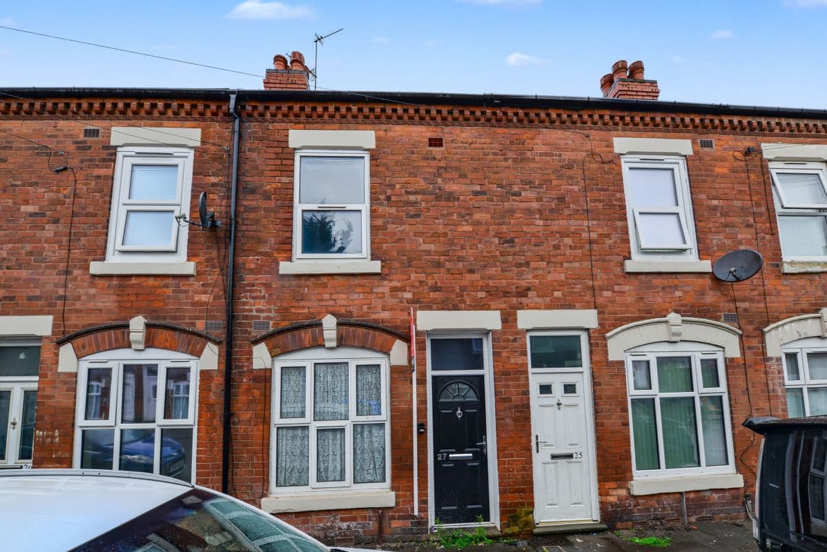 Three-Bedroom Terraced House for Auction