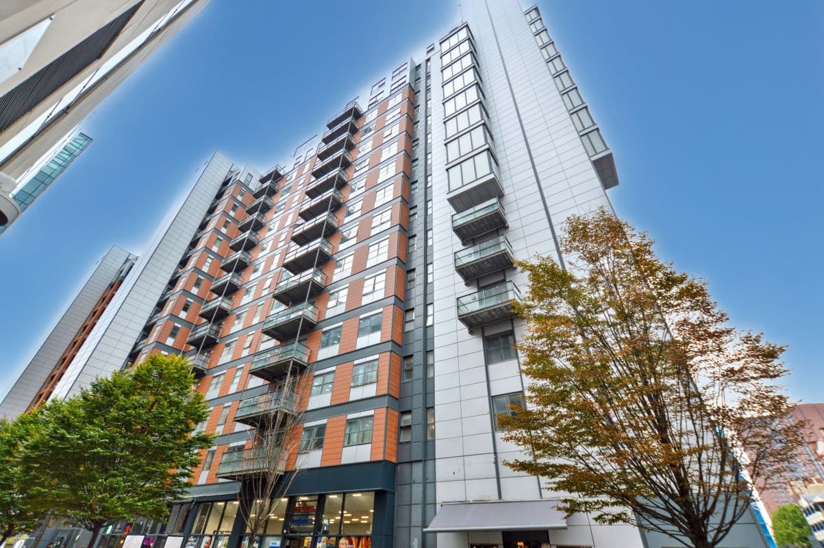 Two Bedroom Apartment with Balcony