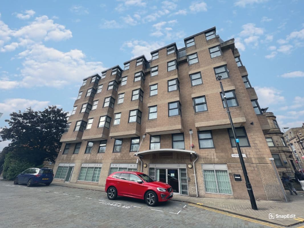 One-Bedroom Town Centre Apartment