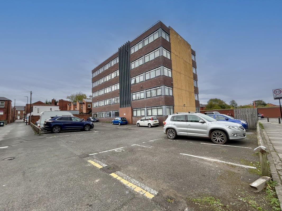 Tenanted Investment – £600 PCM Income – Immediate Return