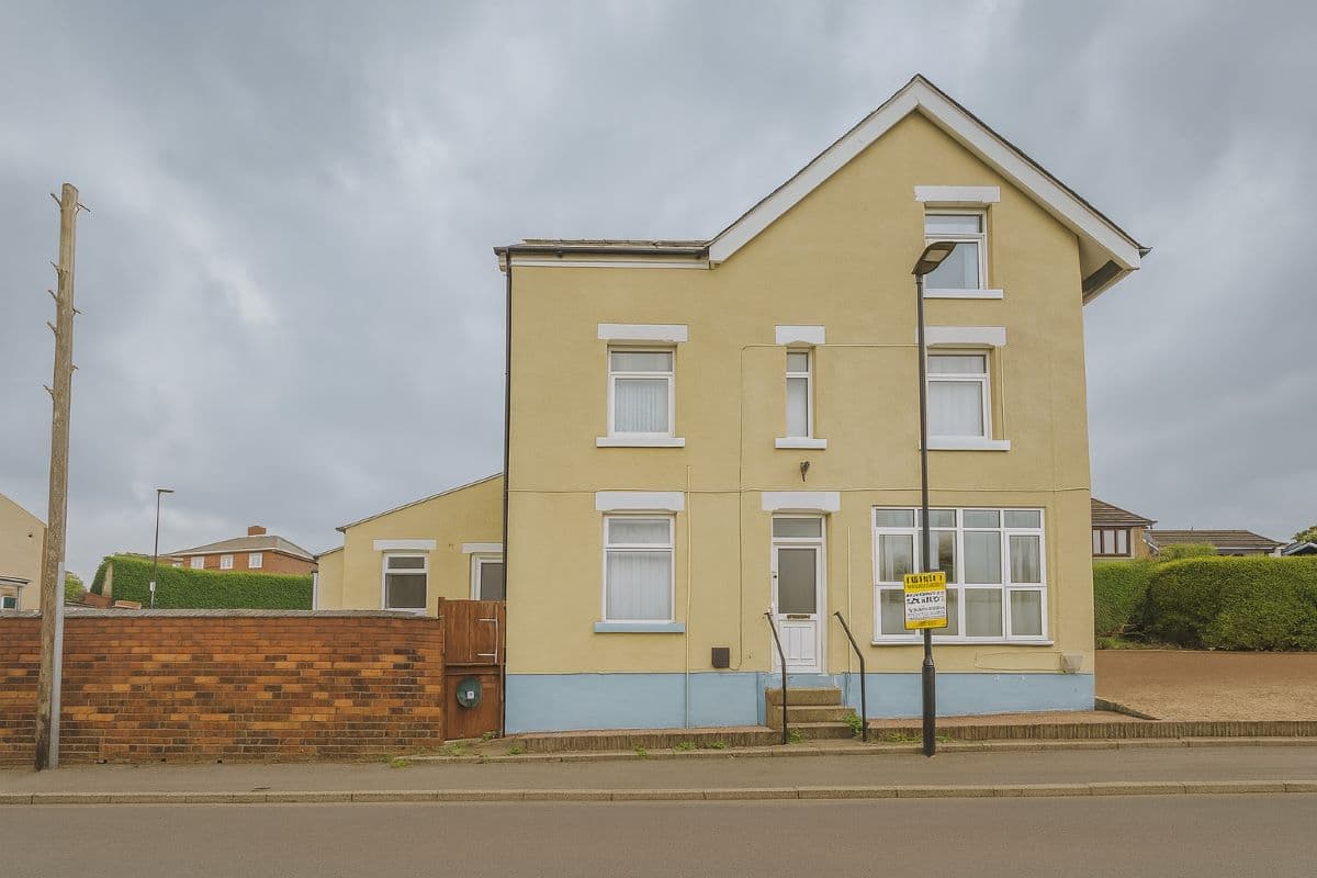 Three Bed HMO and One Bed Apartment