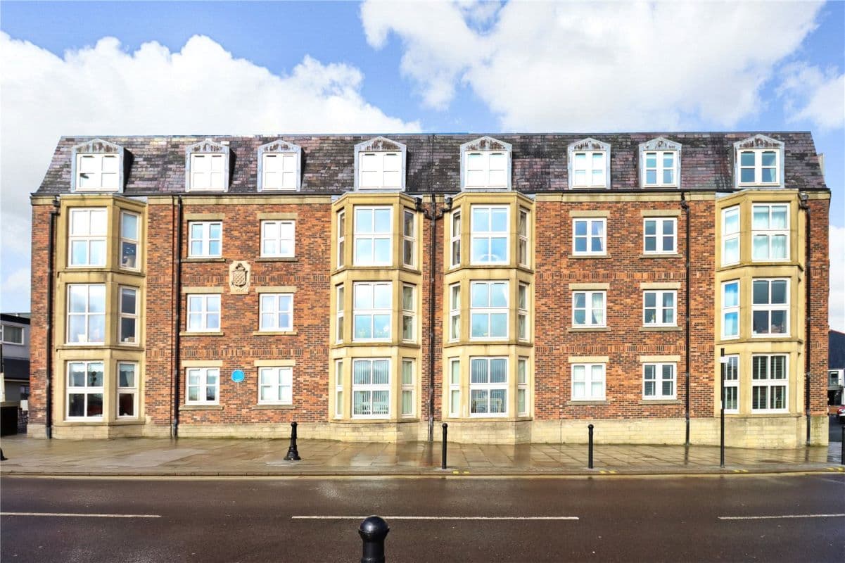 Two Bedroom Flat on Cullercoats Seafront