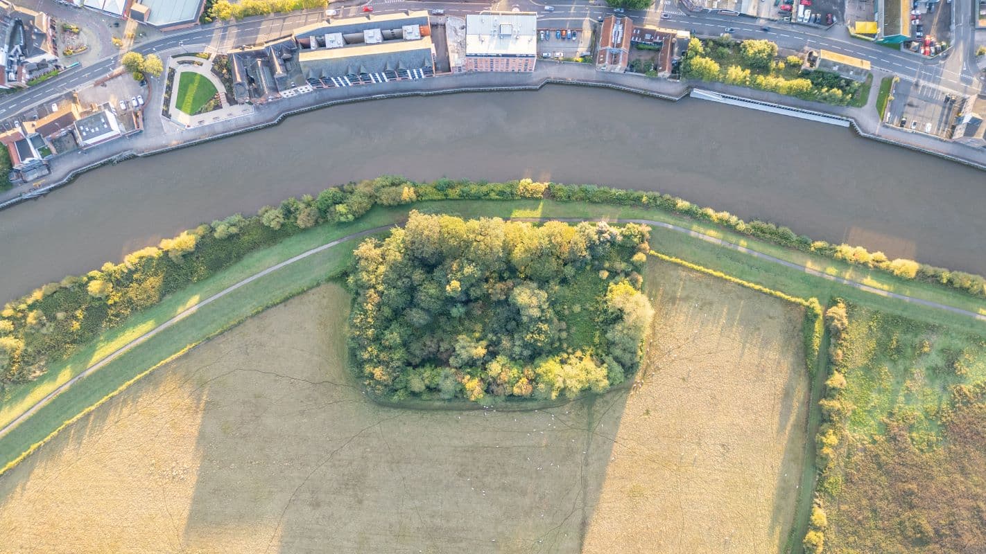 Historic Scenic Land Opposite Gainsborough