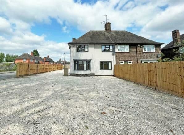Three-Bedroom Investment Opportunity – Sold on Behalf of Receivers with Tenant in Situ