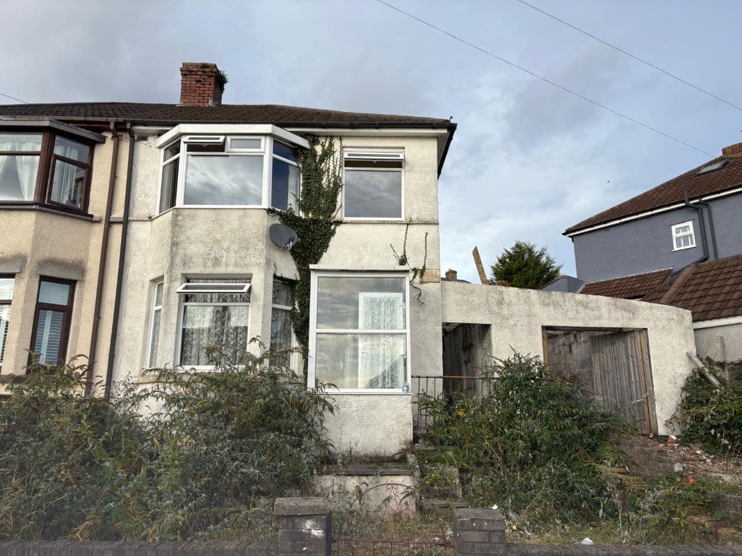 Semi Detached House In Need Of Refurbishment