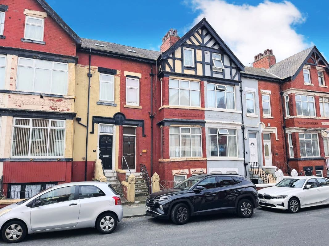 Mid Terrace Property in Popular Residential Area