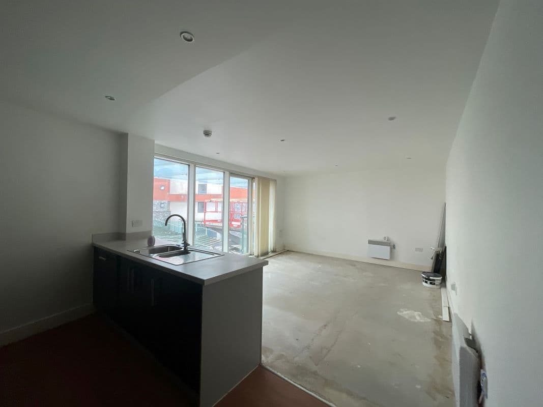 Modern One Bedroom Apartment in a Sought After Location