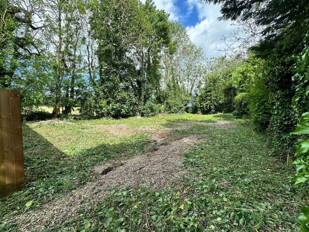 Building Plot with Planning Permission for Detatched Bungalow