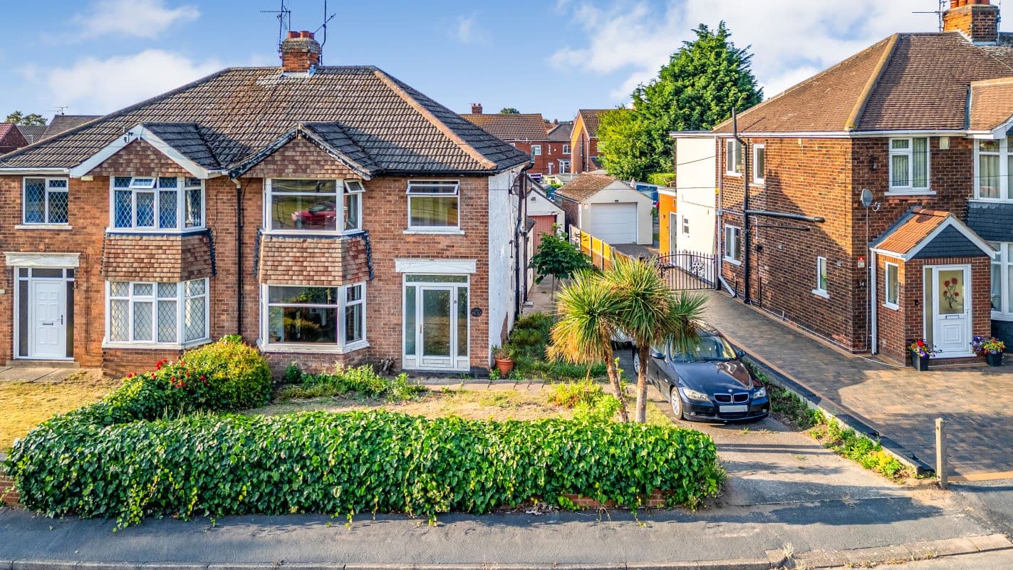 Traditionally Constructed Semi Detached House in Need of Modernisation
