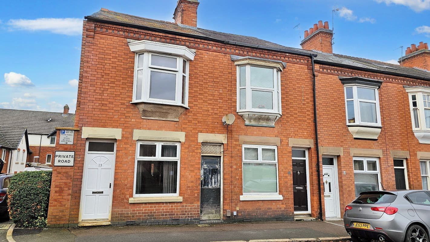Two Bedroomed End of Terrace House in Need of Modernisation