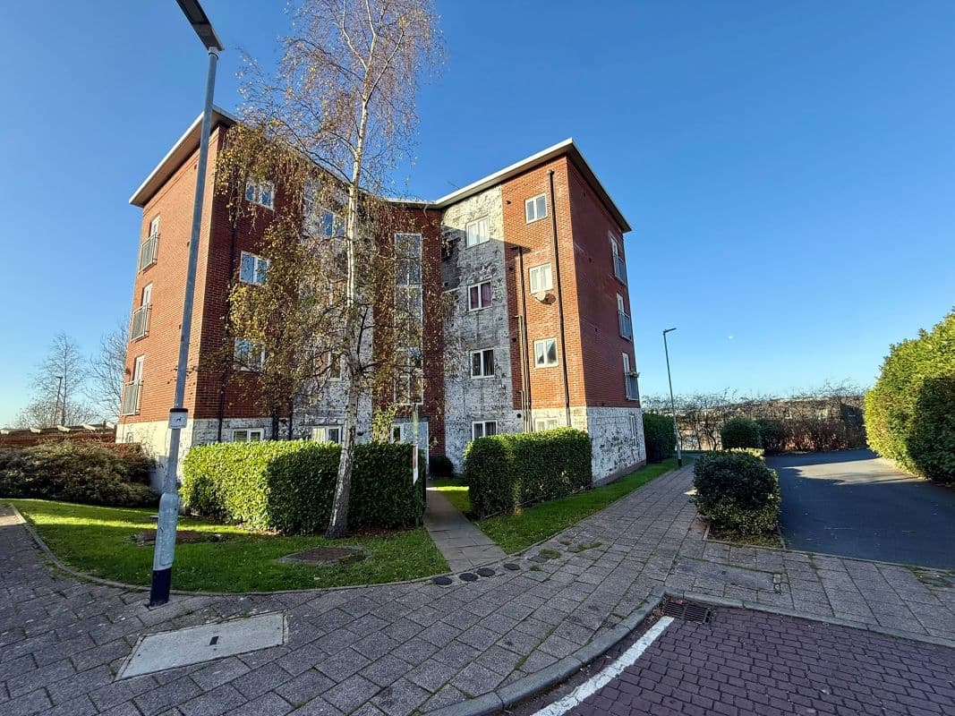 2 Bed Second Floor Apartment