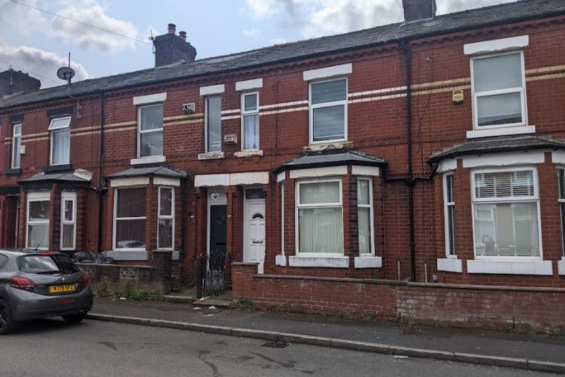 3 bed Terraced House For Auction