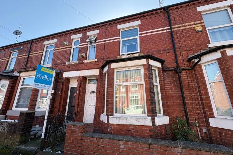 3 bed Terraced House For Auction