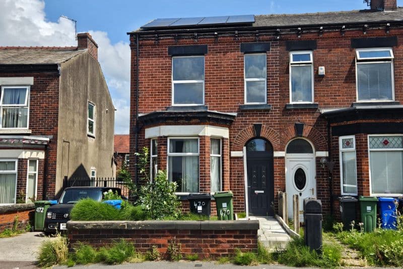 2 bed End Terrace House For Auction