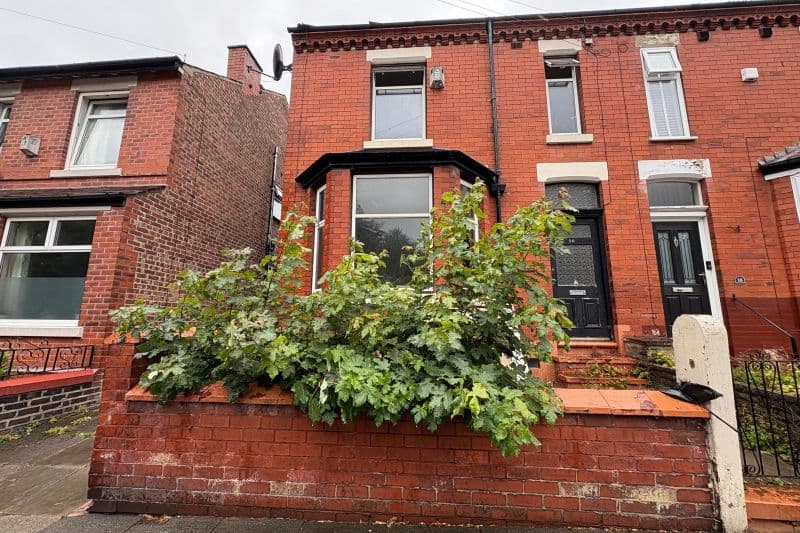 3 bed Semi-Detached House For Auction