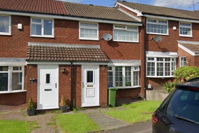3 bed Mews House For Auction