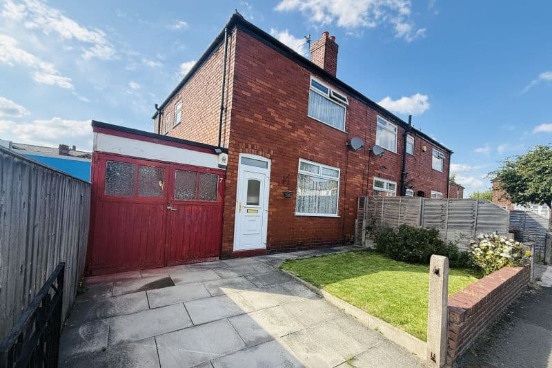 3 bed Semi-Detached House For Auction