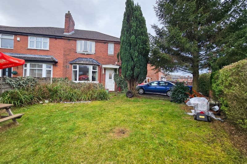 3 bed Semi-Detached House For Auction