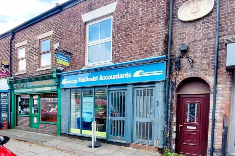 1 bed Mixed Use Commercial For Auction