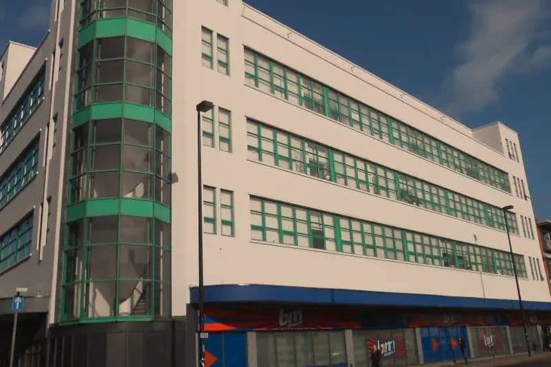 1 bed Studio Apartment For Auction