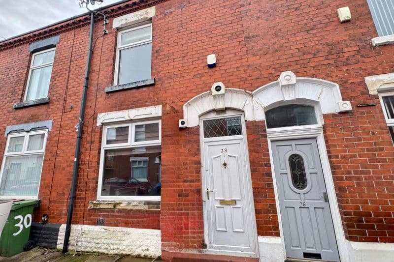 3 bed Terraced House For Auction