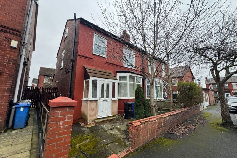 3 bed Semi-Detached House For Auction