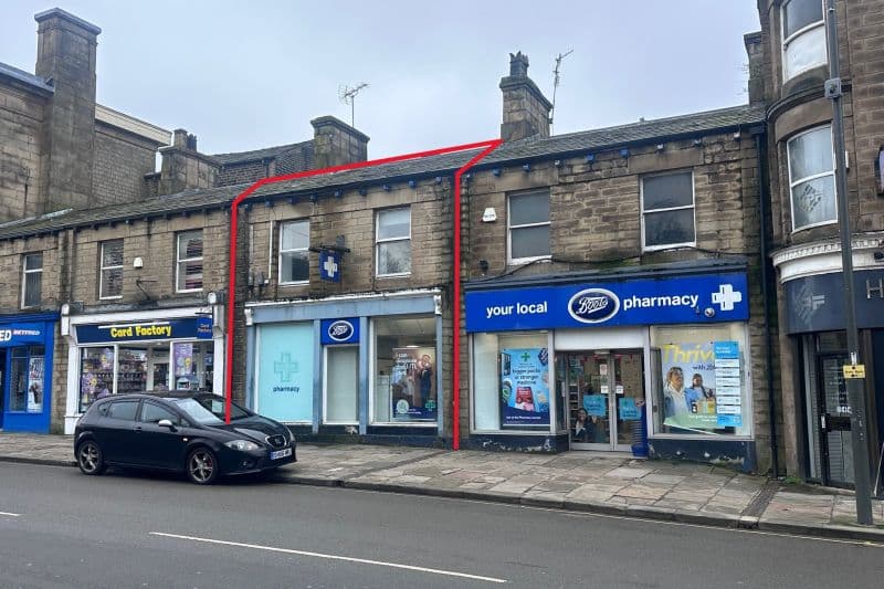 3 bed Mixed Use Commercial For Auction