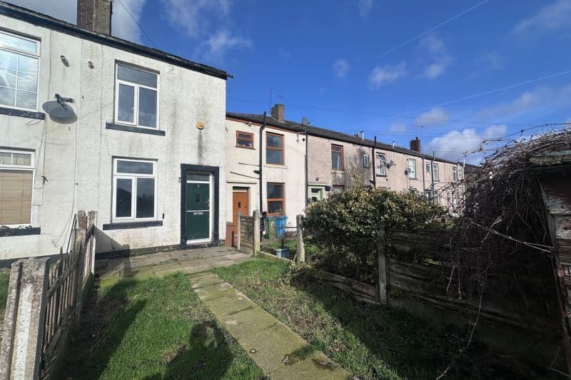 1 bed Terraced House For Auction