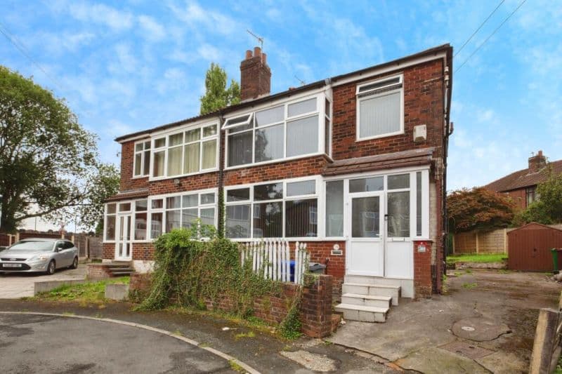 3 bed Semi-Detached House For Auction