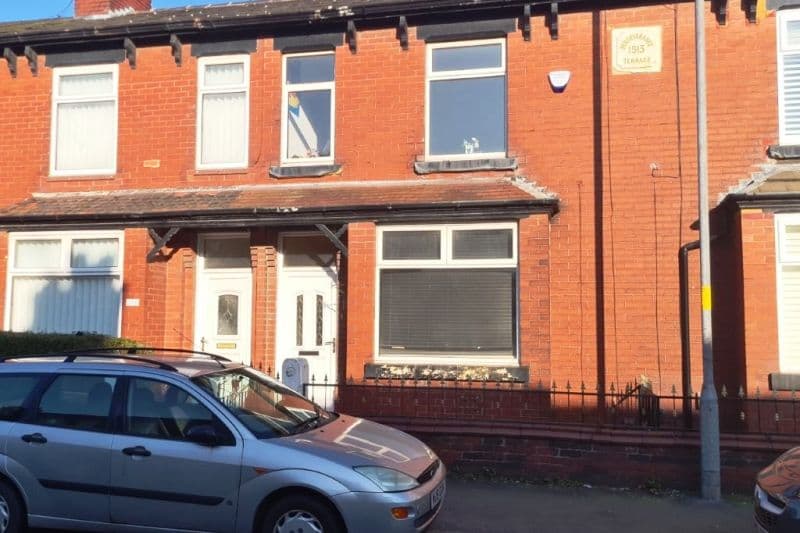 3 bed Terraced House For Auction