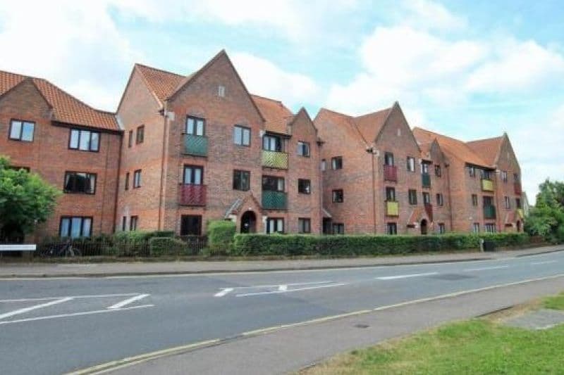 1 bed Ground Floor Apartment For Auction
