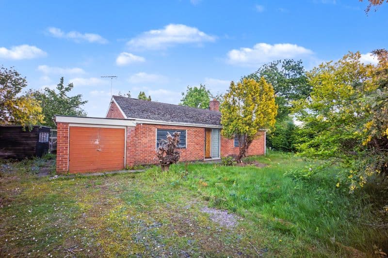 2 bed Detached Bungalow For Auction