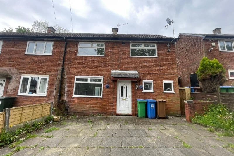 2 bed Semi-Detached House For Auction