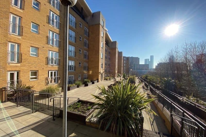 2 bed Apartment For Auction