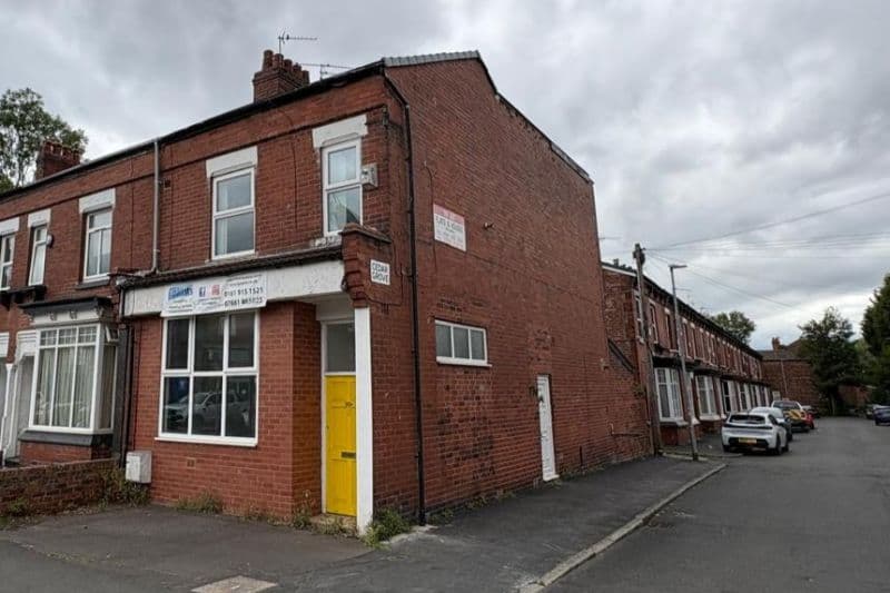 2 bed Block of Flats For Auction
