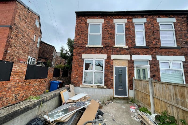 4 bed End Terrace House For Auction