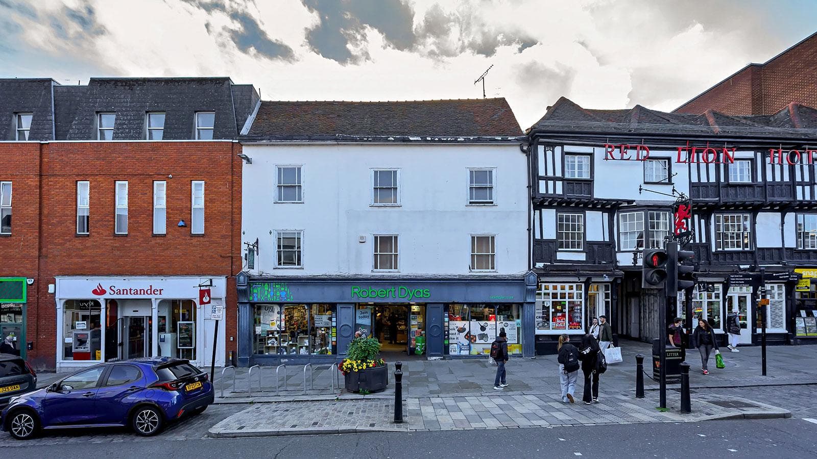 Freehold Retail Investment