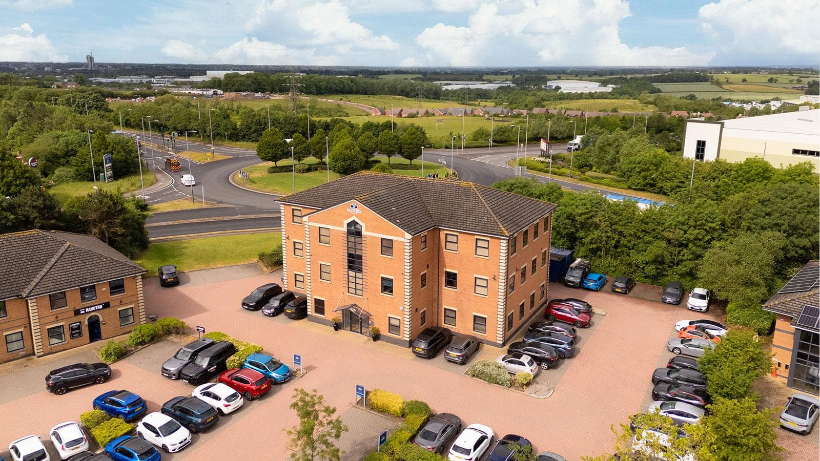 Substantial Freehold Office Investment