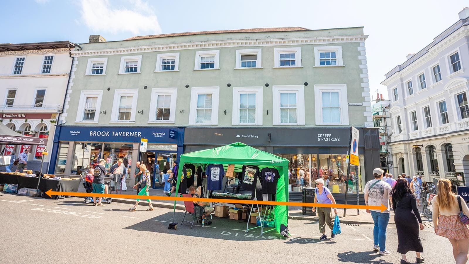 Freehold Retail/Residential Investment
