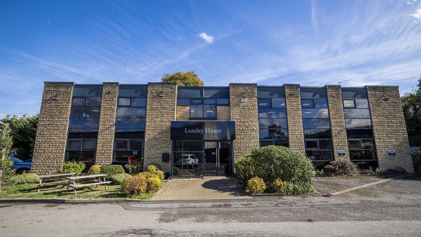 Freehold Modern Office Investment
